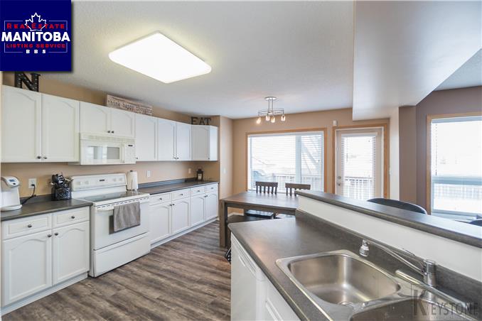 Property 2 Lessard Pl img1