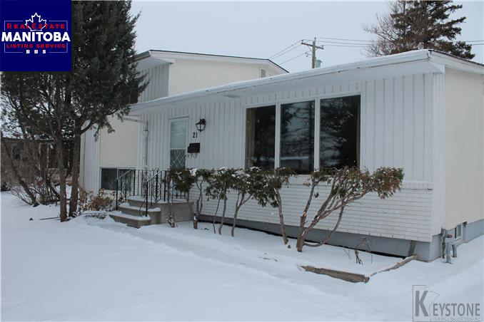 Property 21 Gatineau Bay img1