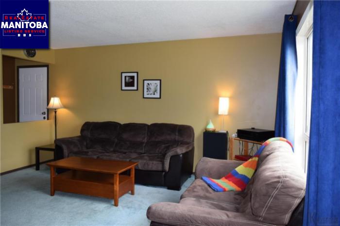 Property 213 Laurent Dr img1